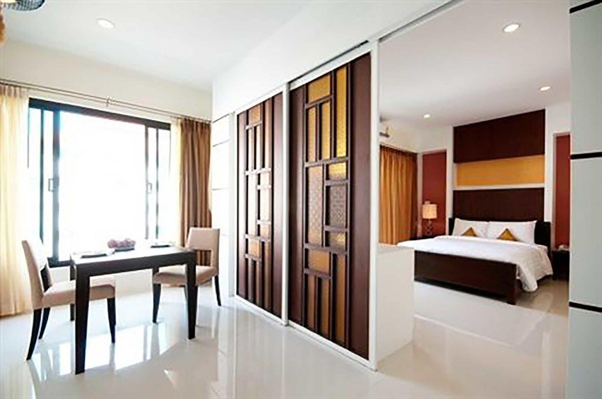 Khách sạn The Empire Nimman Chiang Mai